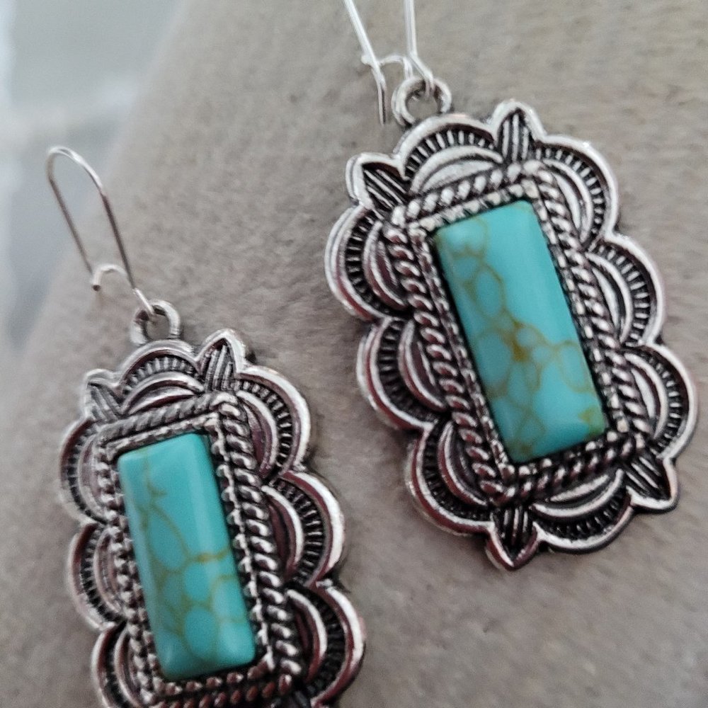 pretty pair of boho earings